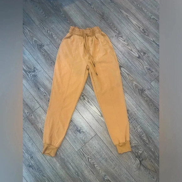 Free people vanilla star xs jogger pants - Picture 1 of 2